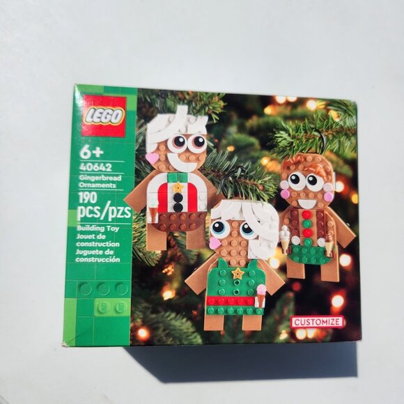NEW Lego Gingerbread Ornaments Christmas Tree Decor Building Set 40642 Includes - Picture 2 of 11